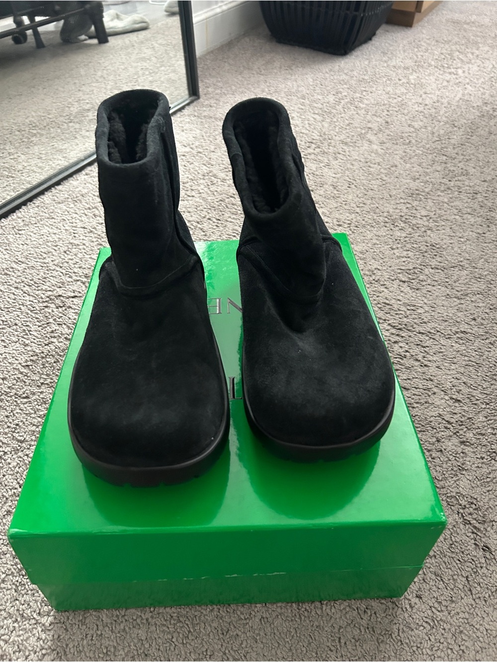 Bottega Veneta Black Suede Logo Ankle Boot on Green Box - Picture 1 of 12